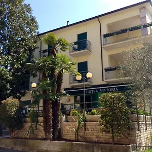 ** Hotel Vittoria Italia